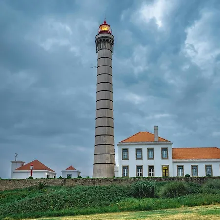 Charming In The Heart Of *