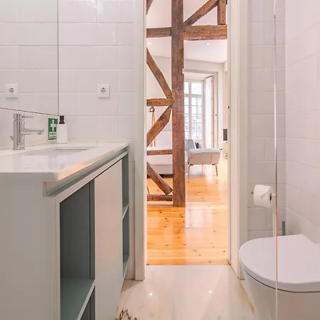 Apartment Charming In The Heart Of Porto