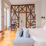 Apartman Charming In The Heart Of