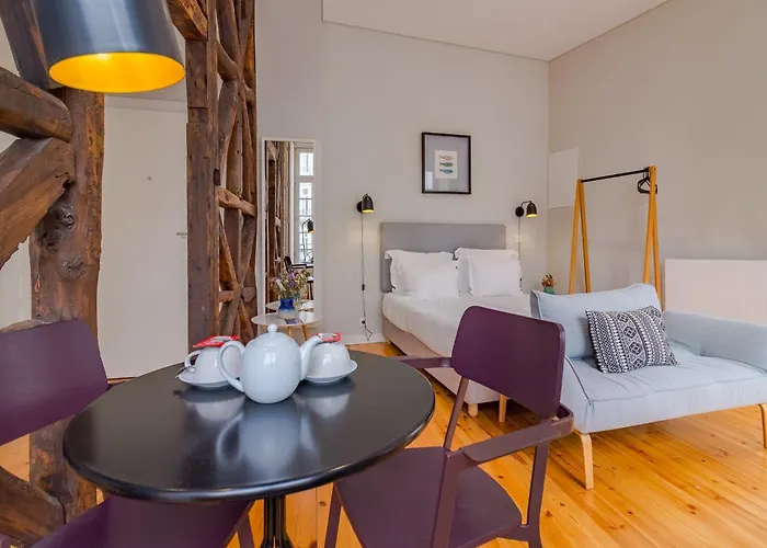 Charming In The Heart Of Апартаменты